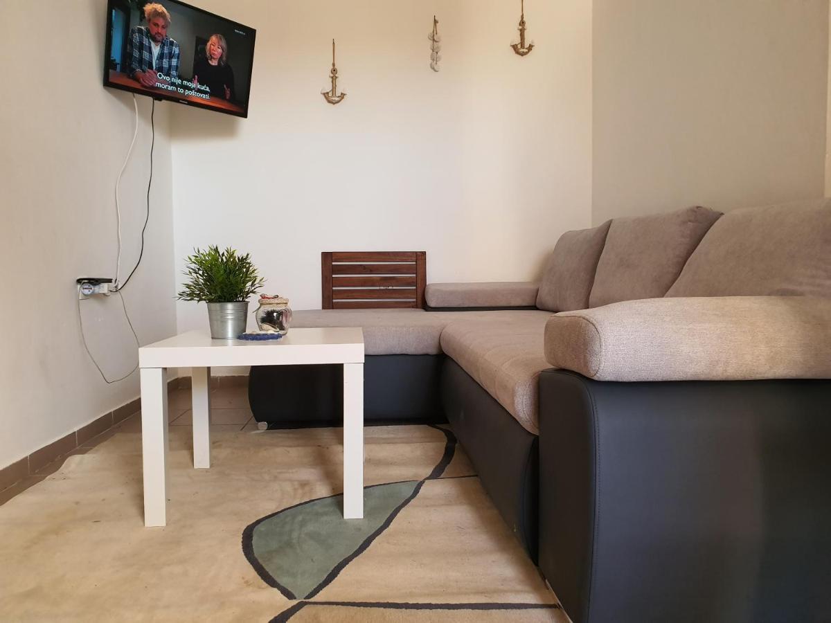 Apartmani Bellevue Vir Ngoại thất bức ảnh