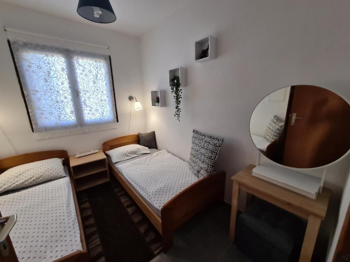 Apartmani Bellevue Vir Ngoại thất bức ảnh