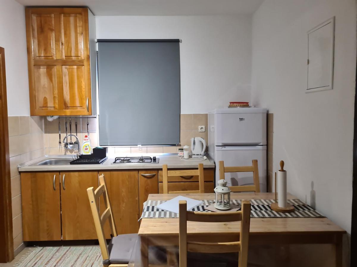 Apartmani Bellevue Vir Ngoại thất bức ảnh